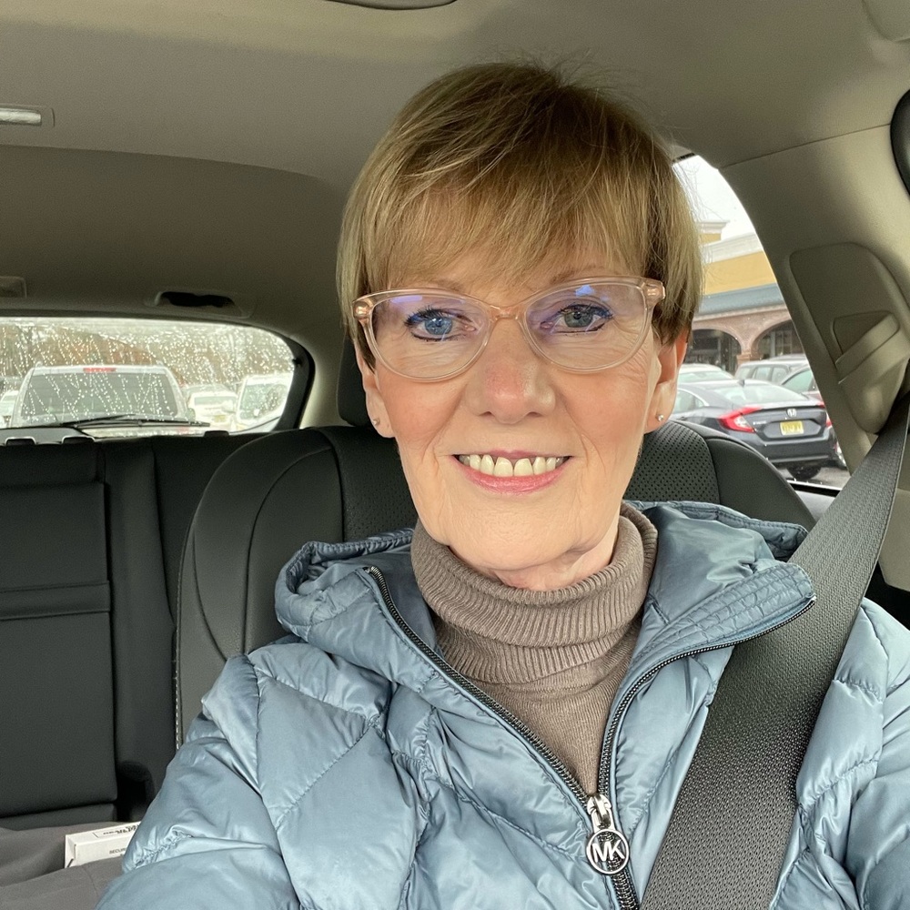 Meet your Posher, Wendy